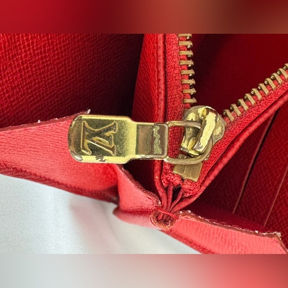 Louis Vuitton Monogram Portefeuille Sarah Long Bifold Wallet Coated Canvas - Picture 14 of 17